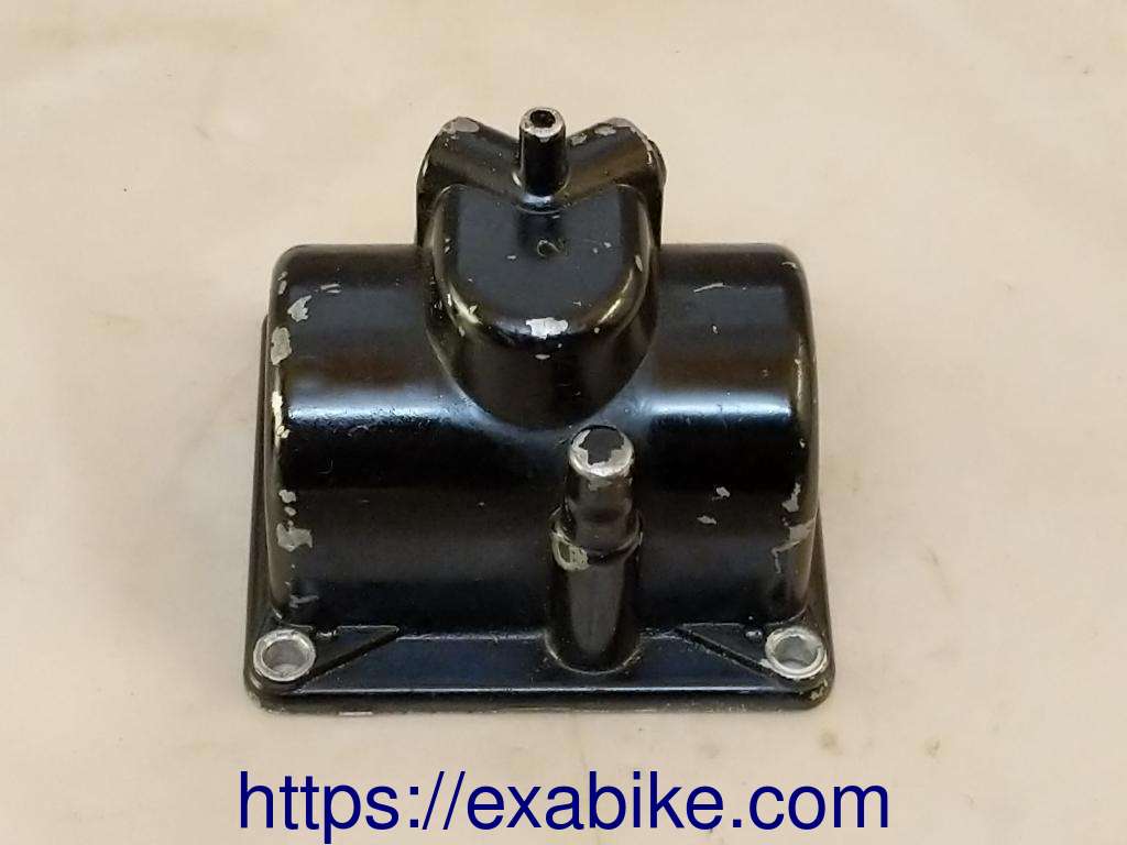 carburetor float chamber Kawasaki GPZ 550 - photo 2