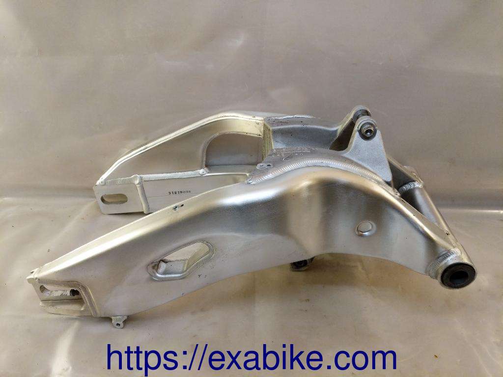 swingarm Honda CBR1000RR - photo 1