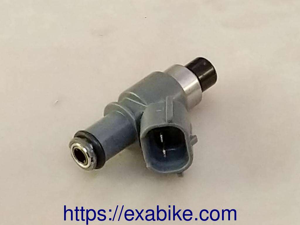 injector Honda CBR1000RR - photo 2