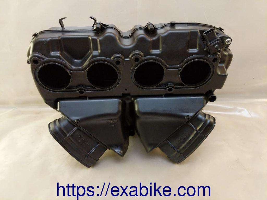 air cleaner box Honda CBR1000RR - photo 3