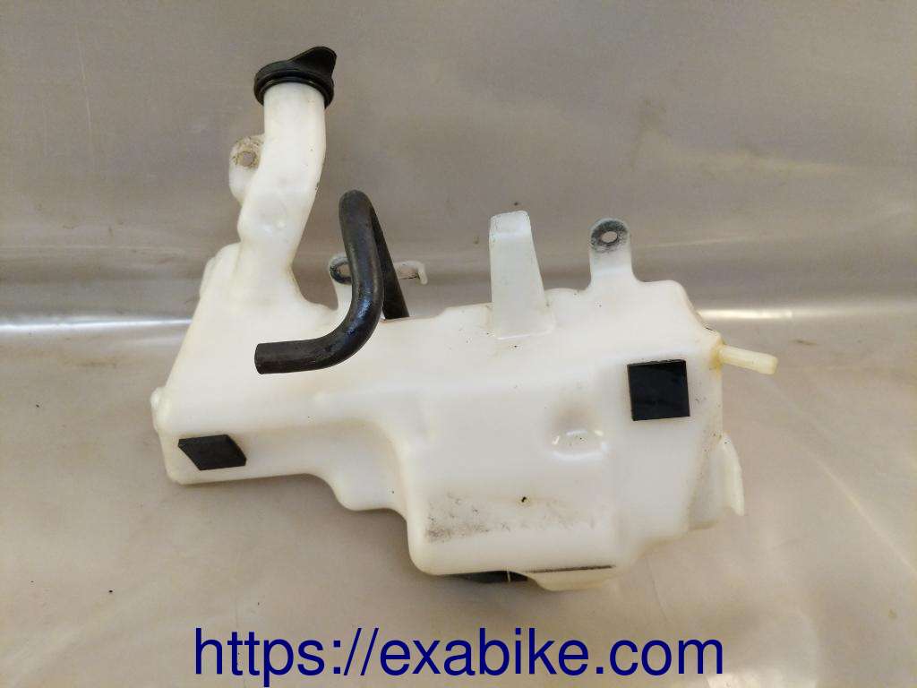 expansion tank Honda CBR1000RR - photo 2