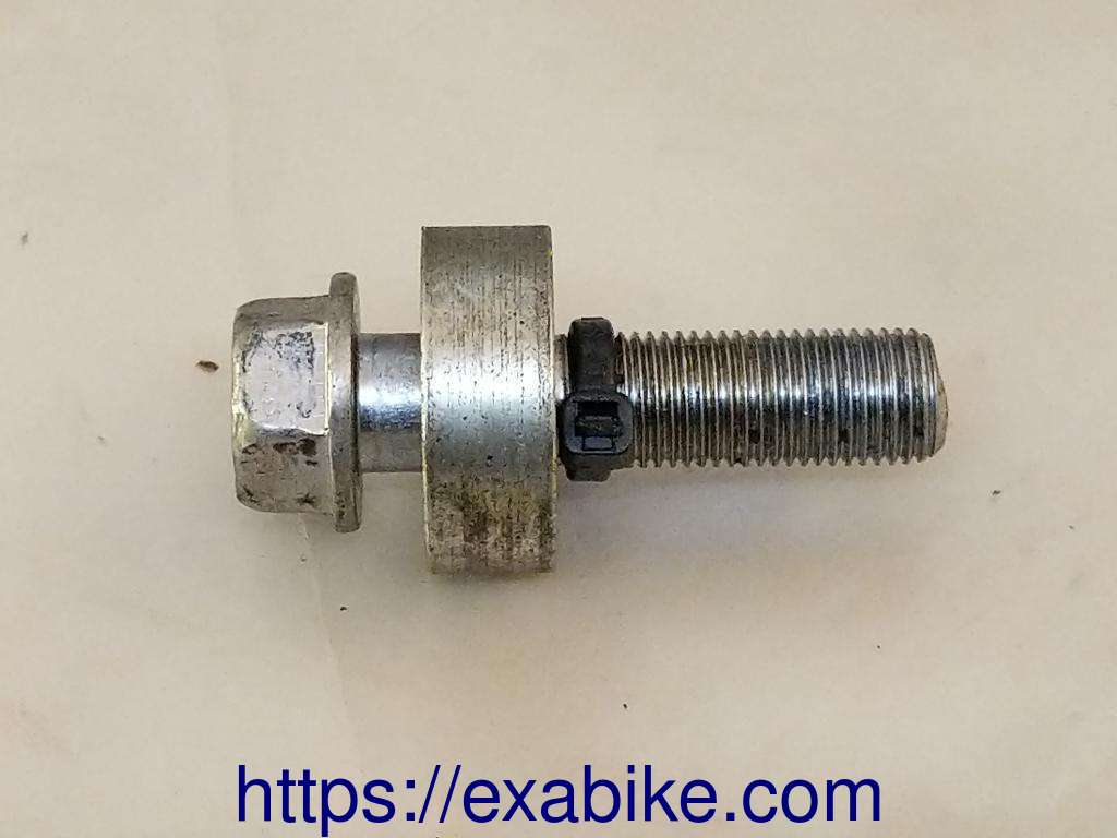 screw Honda CBR1000RR - photo 1