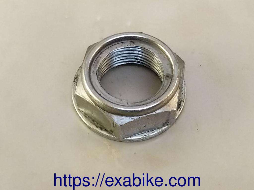 nut Honda CBR1000RR - photo 1
