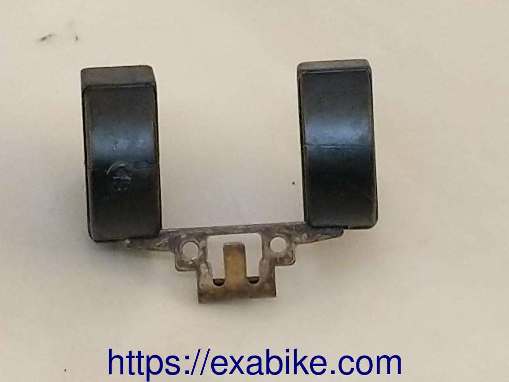 carburetor float Yamaha YP 250 Majesty - photo 1
