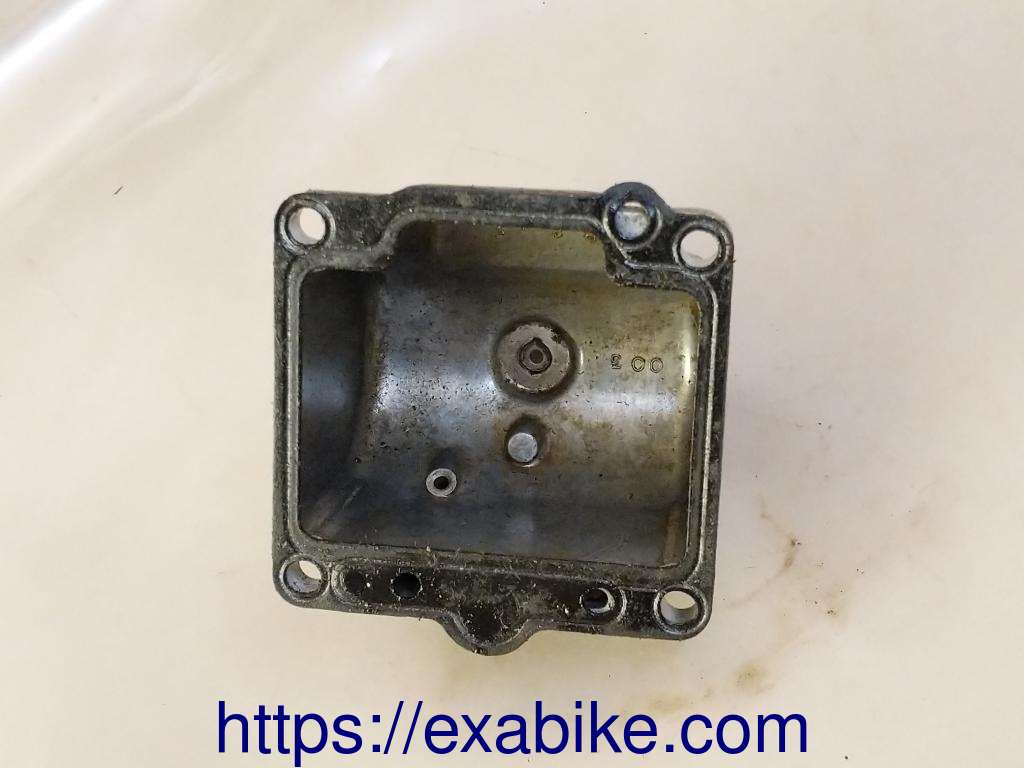 carburetor float chamber Suzuki GSX 1100 - photo 3
