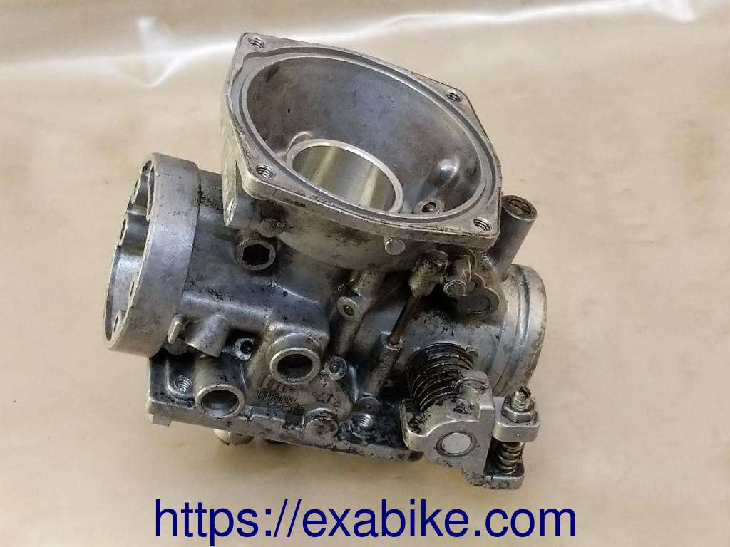 carburetor body  N°2 Suzuki GSX 1100 - photo 2