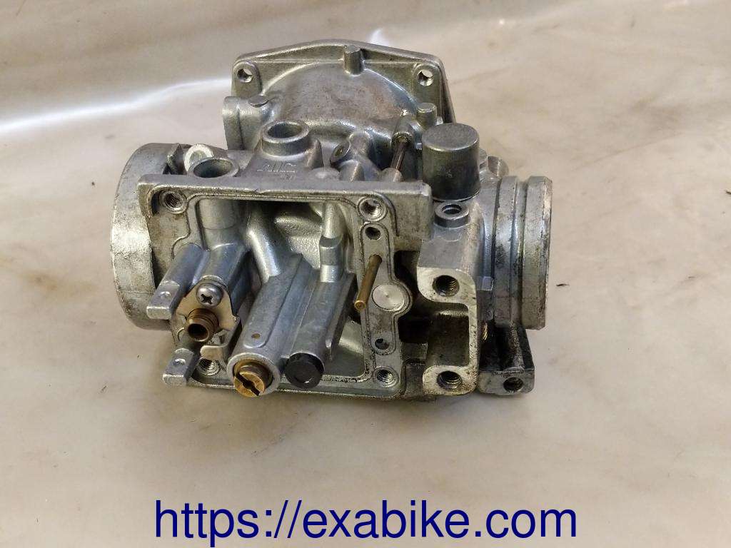 carburetor body N°4 Suzuki GSX 1100 - photo 4