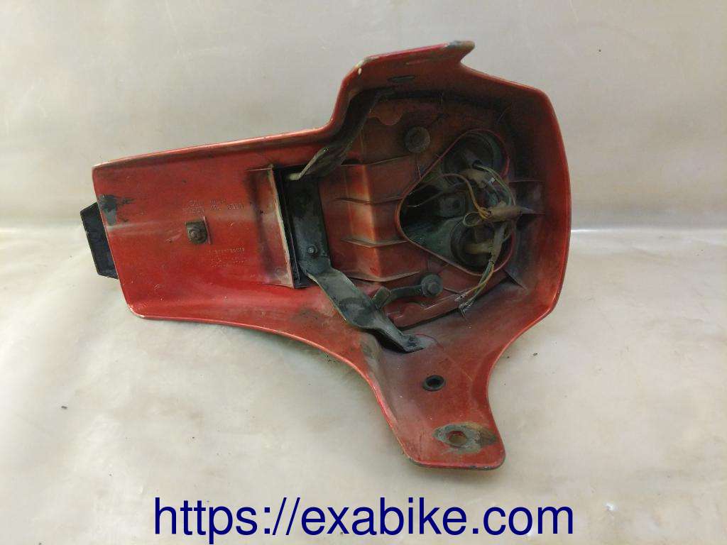 habillage arrière avec feu Honda CX 500 - photo 4