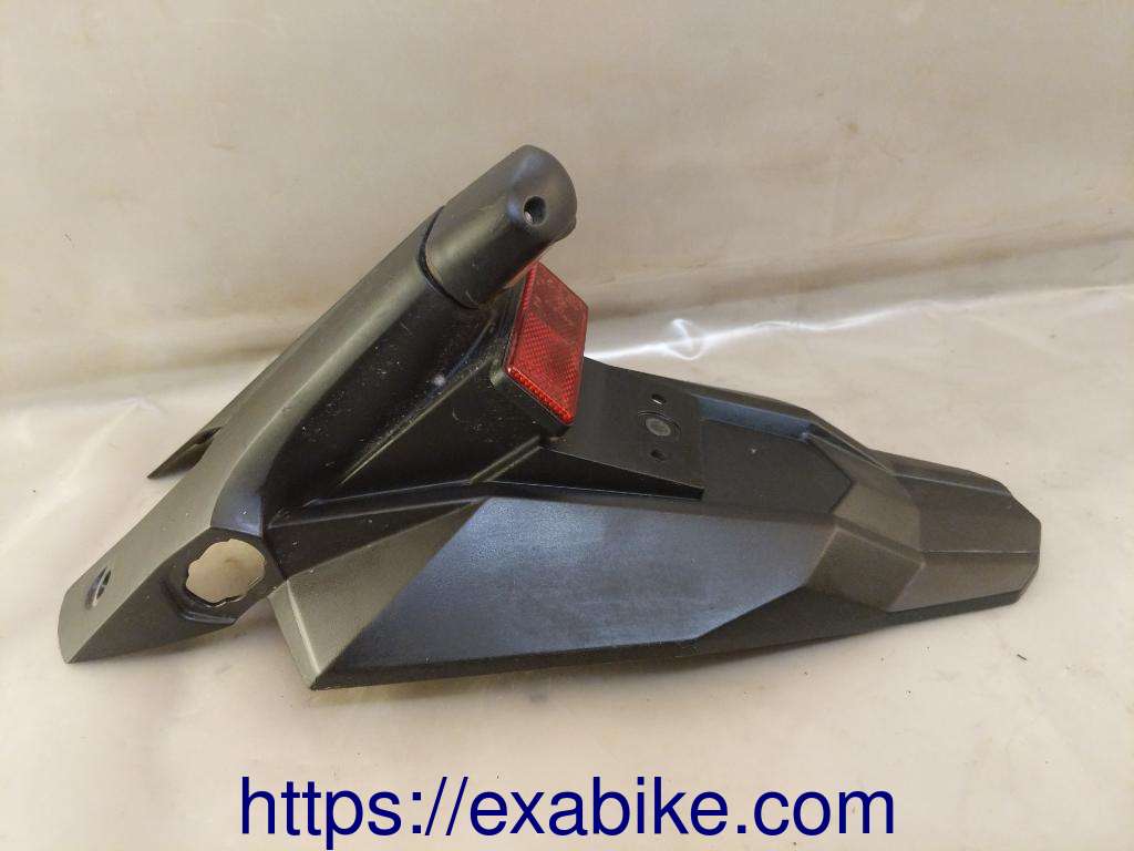 lower fender Kawasaki ER-6 - photo 2