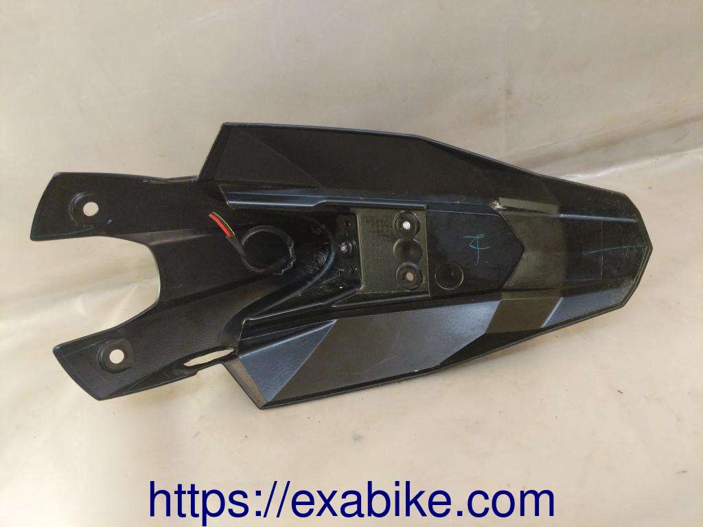 lower fender Kawasaki ER-6 - photo 3