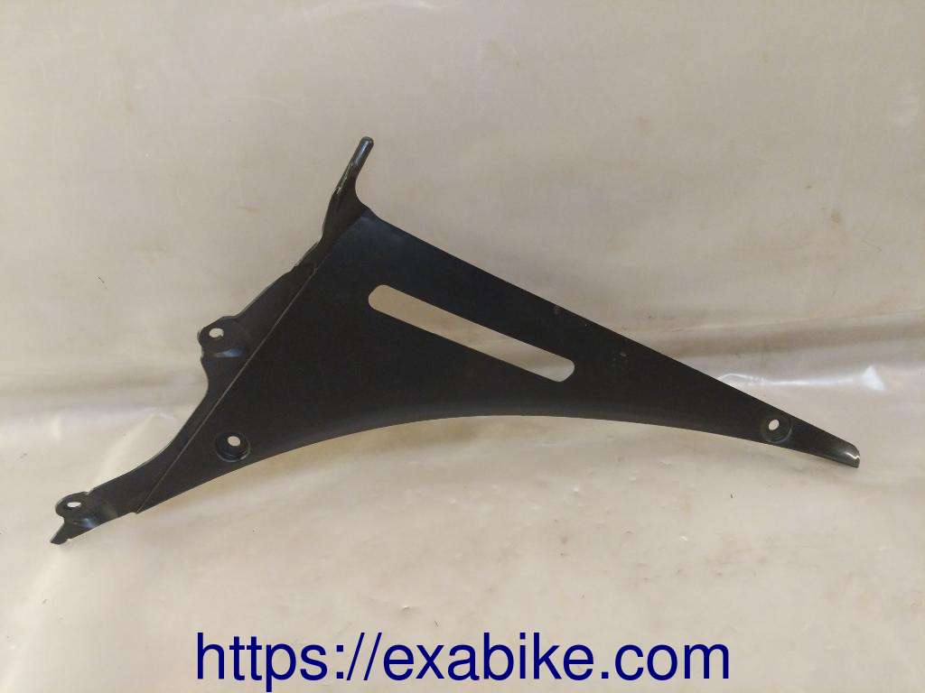 inner cowl, right Suzuki GSXR 1000 - photo 1