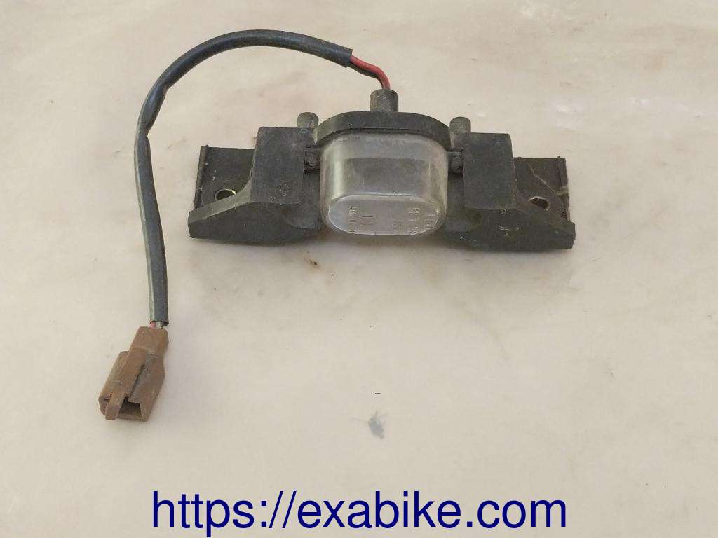 licence plate light Kawasaki GPX 750 - photo 1