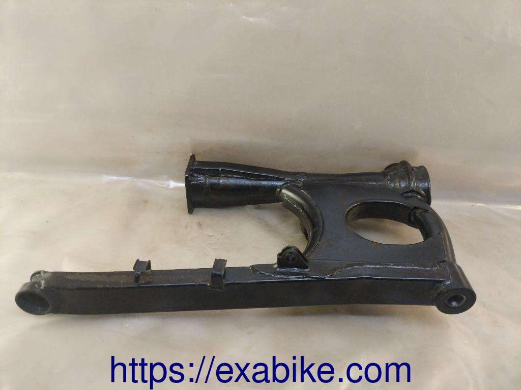 swingarm Kawasaki GTR 1000 - photo 1