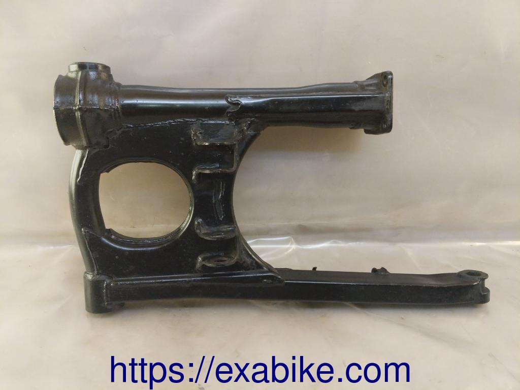 swingarm Kawasaki GTR 1000 - photo 3