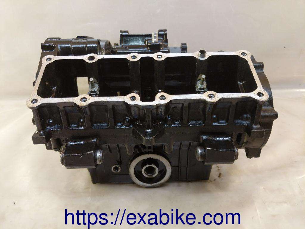 crankcase Yamaha FZS 600 Fazer - photo 3