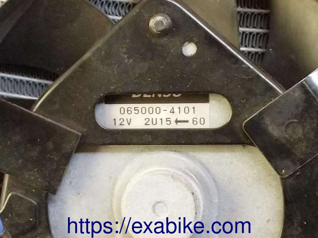 radiateur à eau Suzuki GSXR 1000 - photo 3