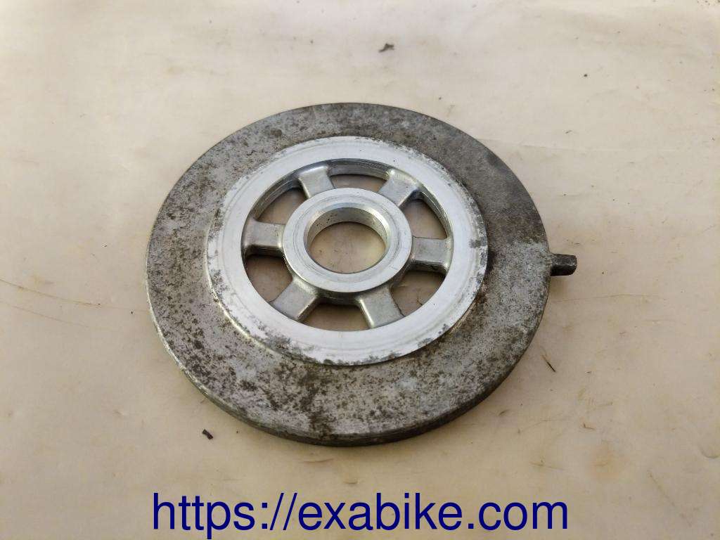 oil filter base Yamaha XJ 600 Diversion - photo 1