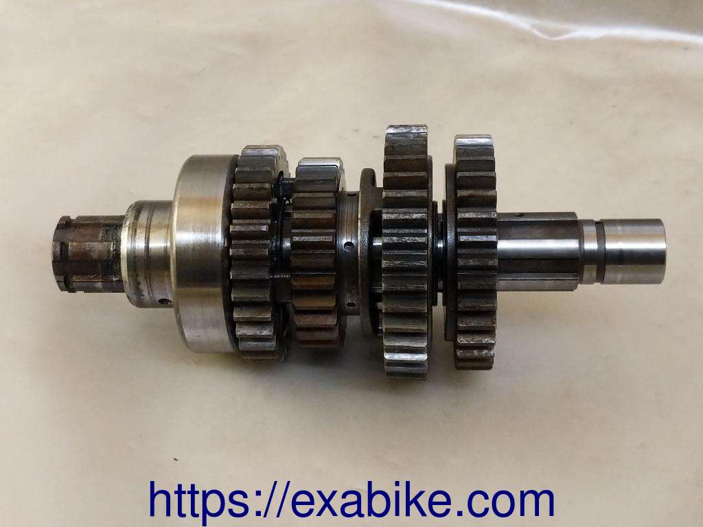 gearbox secondary shaft Honda CBX 400 - photo 1