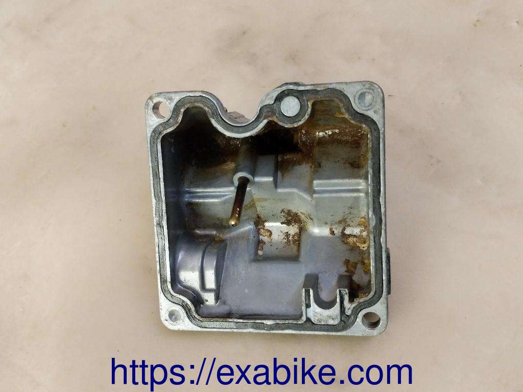 carburetor float chamber, left Yamaha XTZ 750 - photo 3