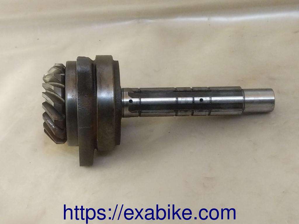gearbox secondary shaft Honda VFS 750 - photo 1