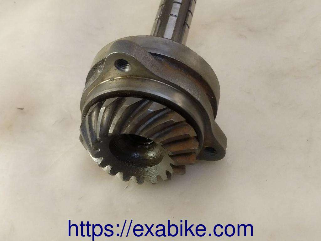 gearbox secondary shaft Honda VFS 750 - photo 2