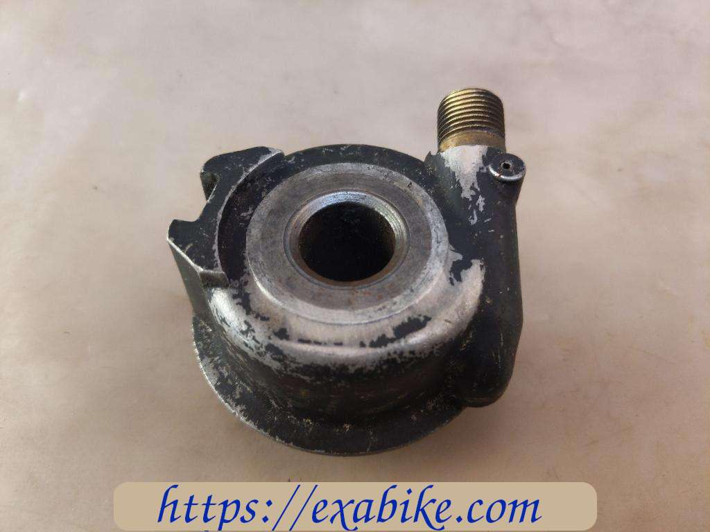 speedometer gear Yamaha FZ 750 - photo 1