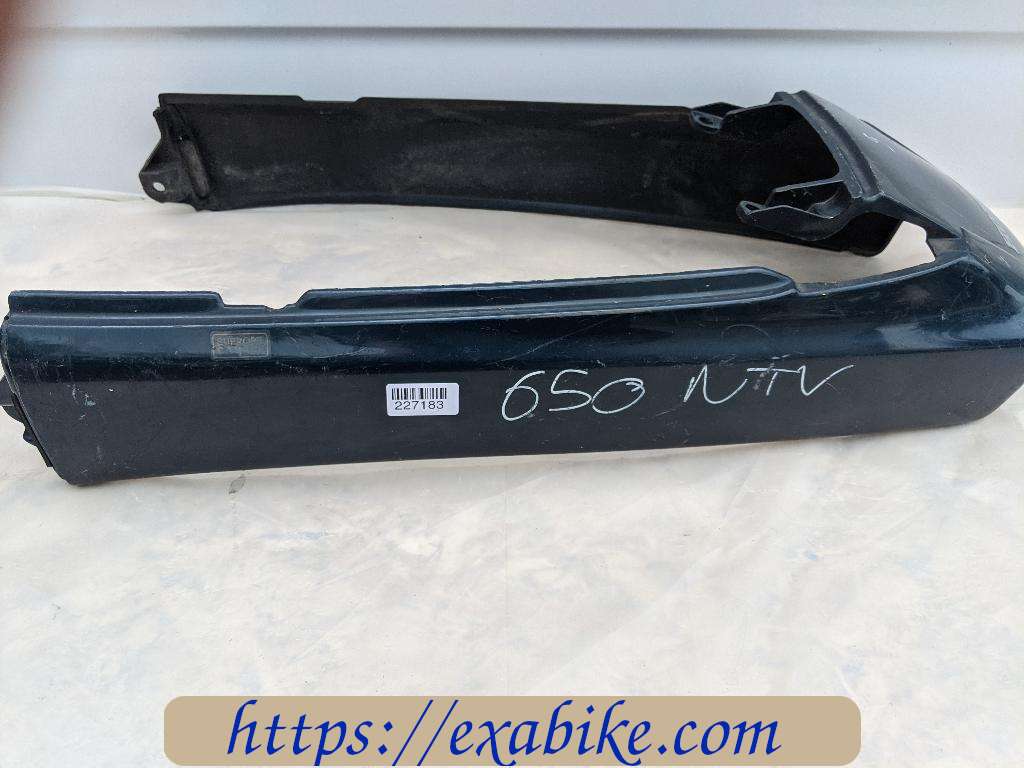 coque arriere Honda NTV 650 REVERE - photo 1