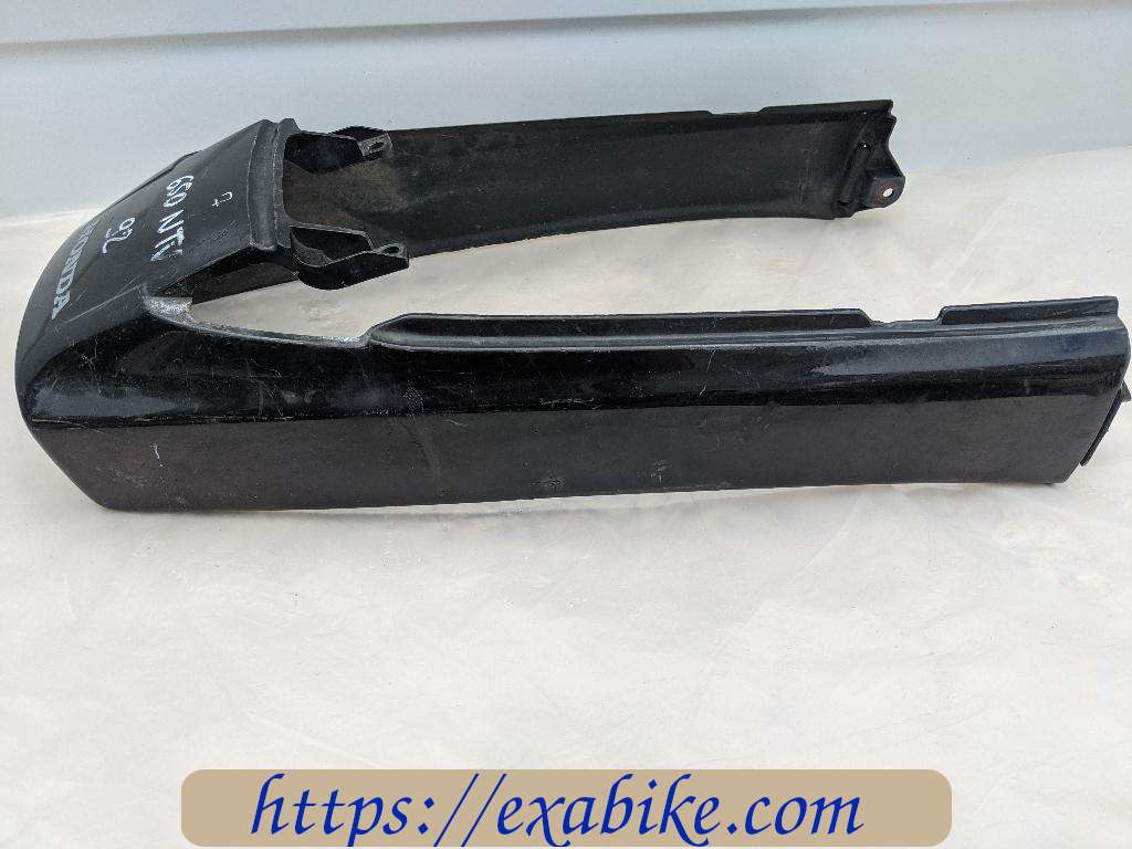 coque arriere Honda NTV 650 REVERE - photo 2