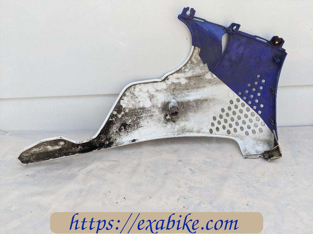 lower cowl, left Honda CBR 900 - photo 2