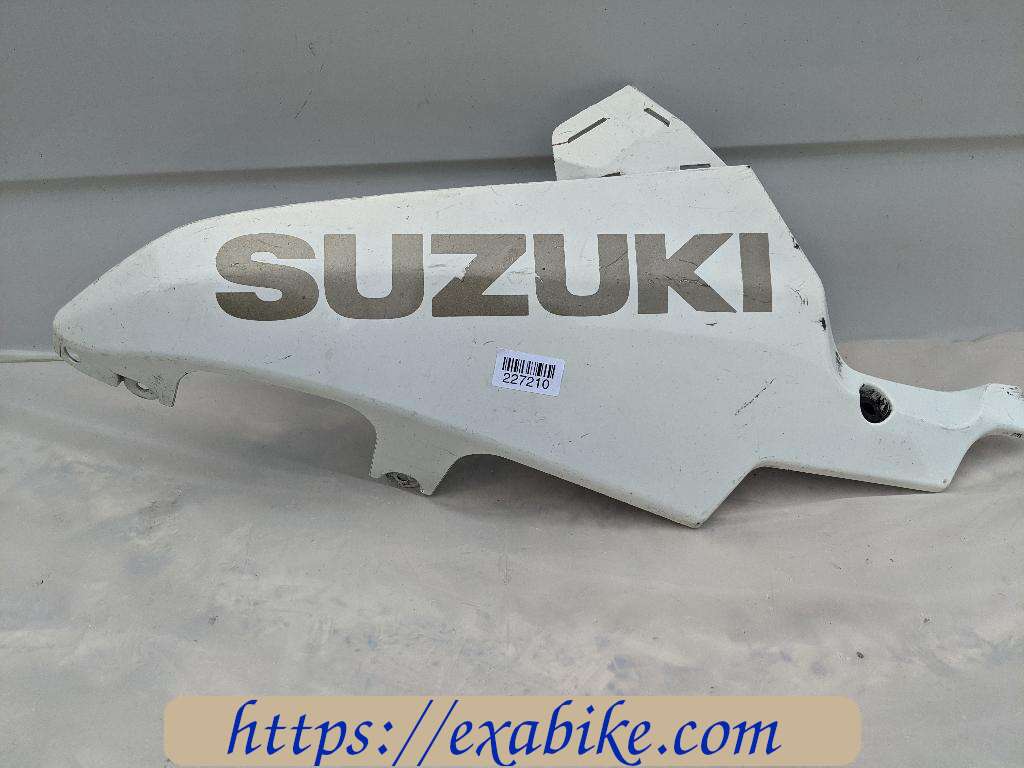 lower cowl, left Suzuki GSXR 750 - photo 1