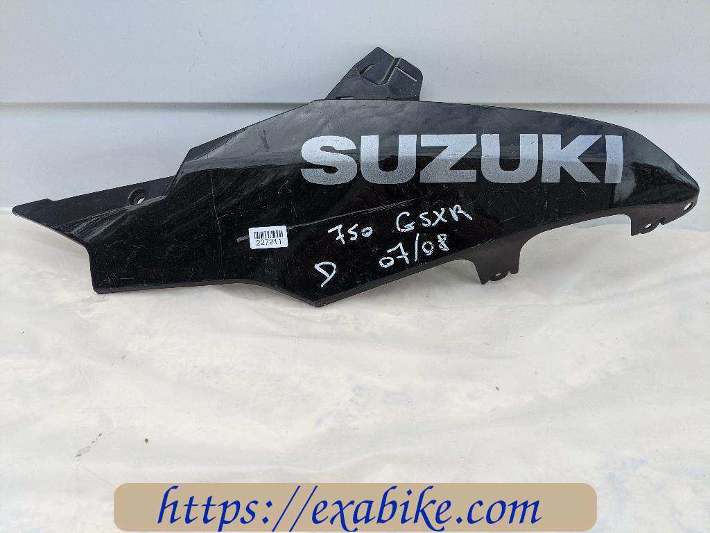 lower cowl Suzuki GSXR 750 - photo 1