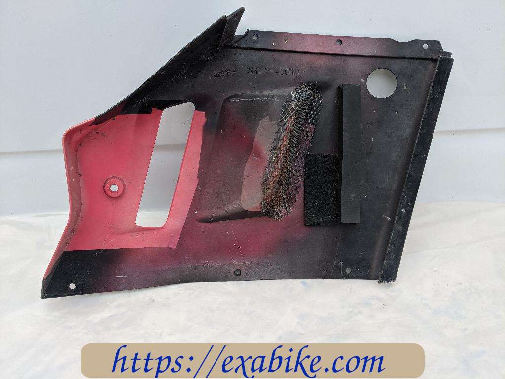 side fairing, middle left Suzuki GSXR 1100 - photo 2
