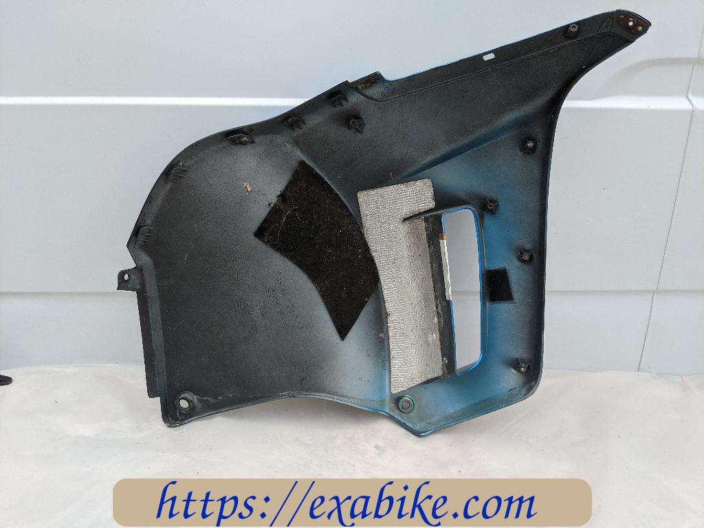 flanc de carénage gauche Suzuki DR 800 - photo 2