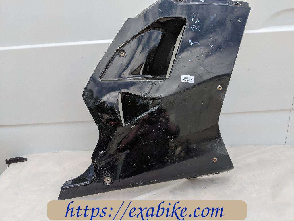 side fairing, right Suzuki RGV 250 - photo 1