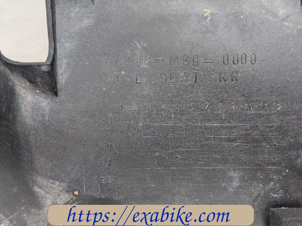 cowl, rear Honda NTV 650 REVERE - photo 4