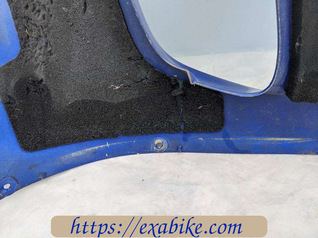 side fairing, right Yamaha R6 - photo 3