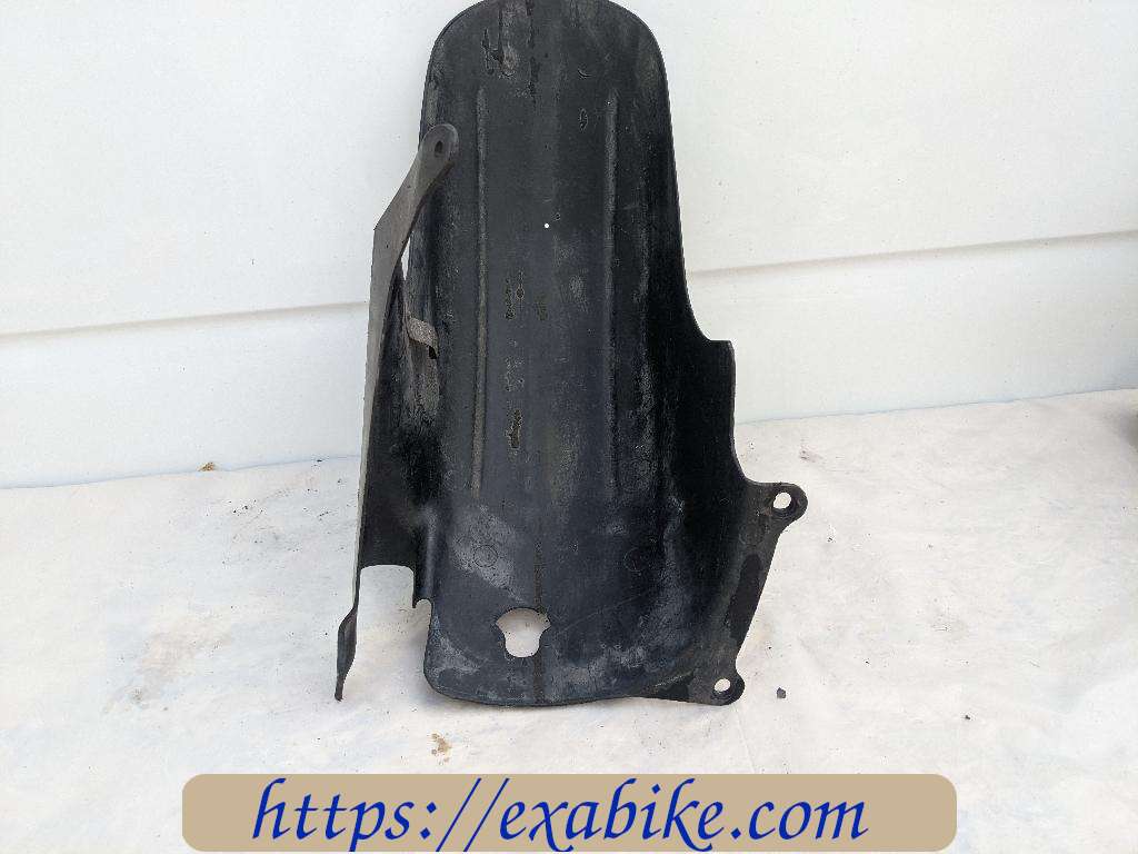 rear wheel lower cover Yamaha TDM 850 - photo 4