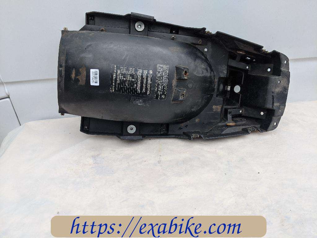 rear wheel upper cover BMW R1150RT - photo 4