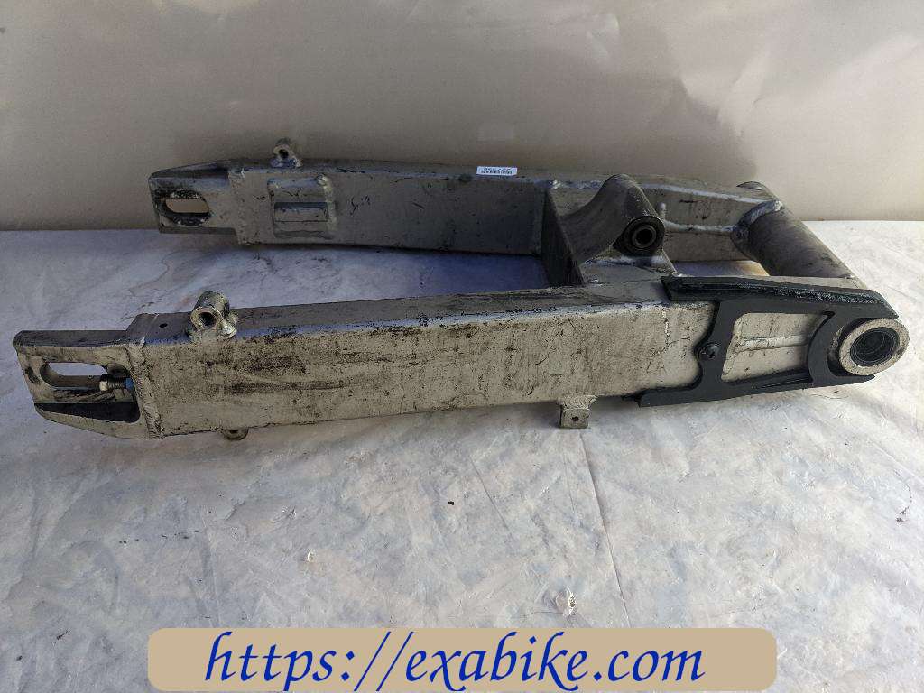swingarm Kawasaki ZX9R - photo 4