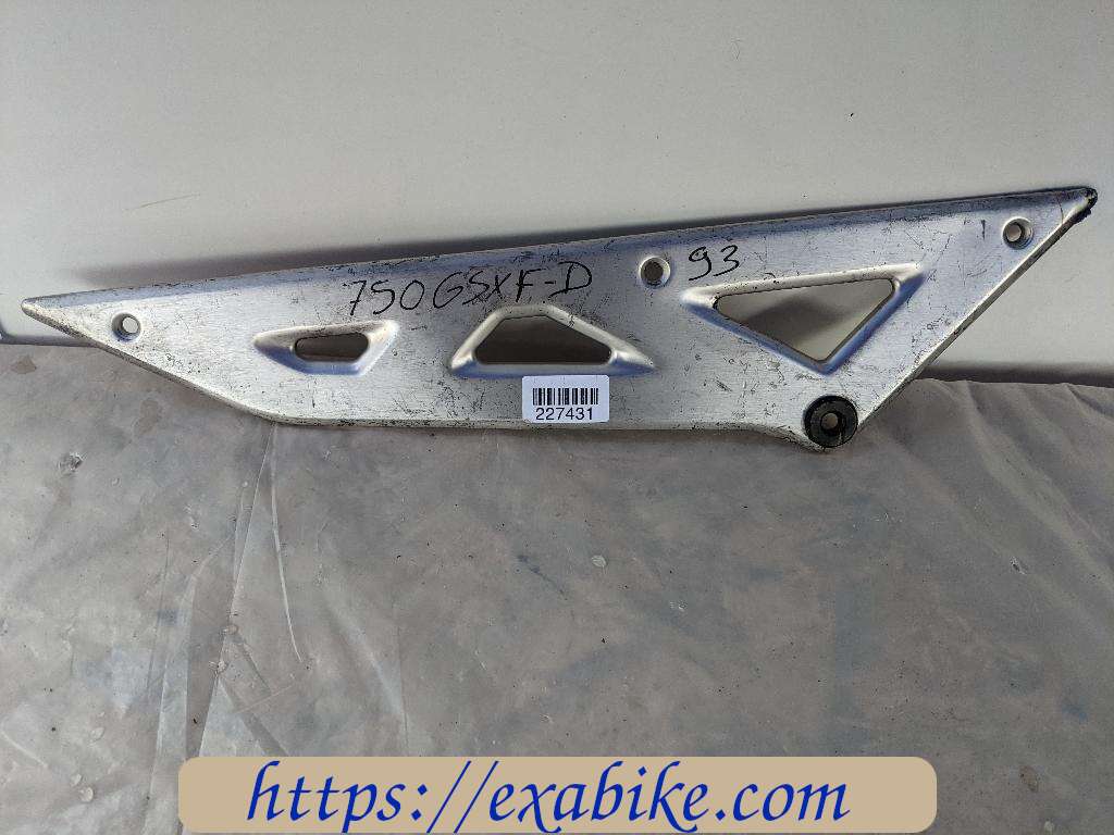 cowl, right Suzuki GSXF 750 - photo 1
