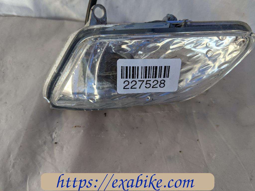 clignotant avant droit Yamaha X-MAX 125 - photo 1