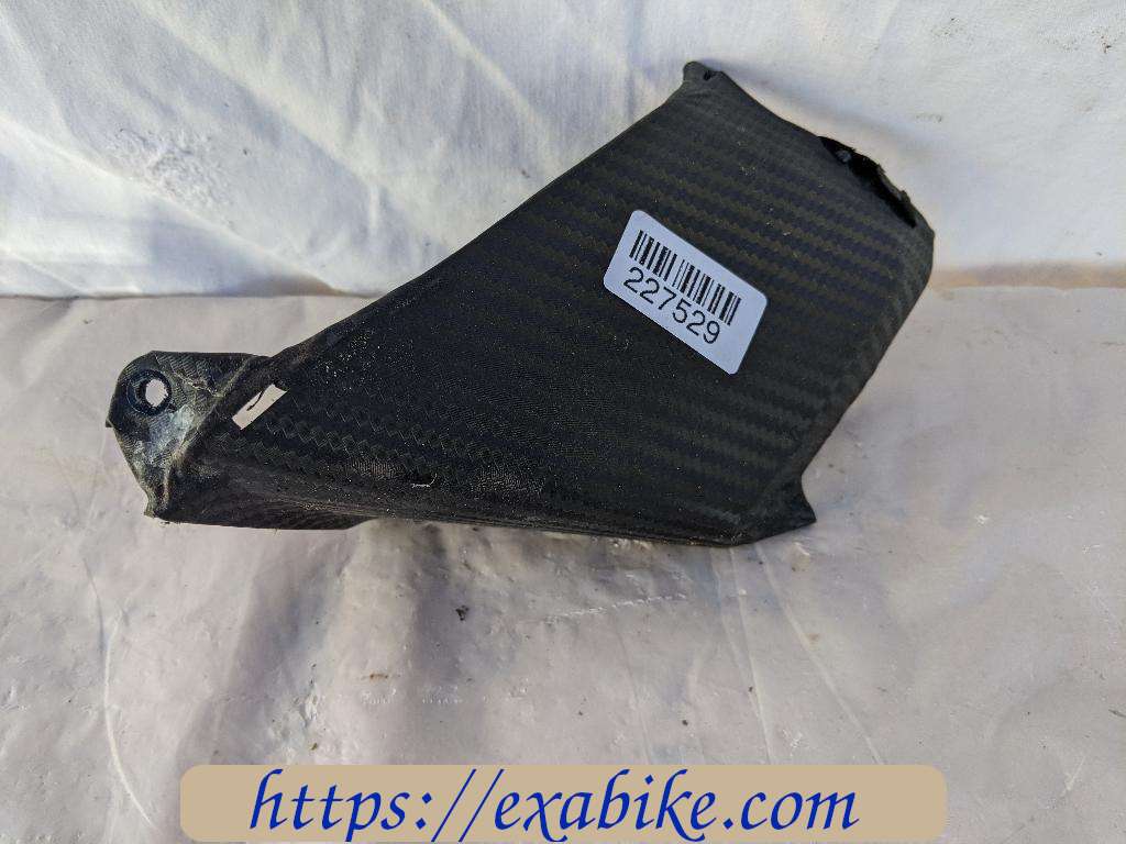 élément plastique Yamaha X-MAX 125 - photo 1