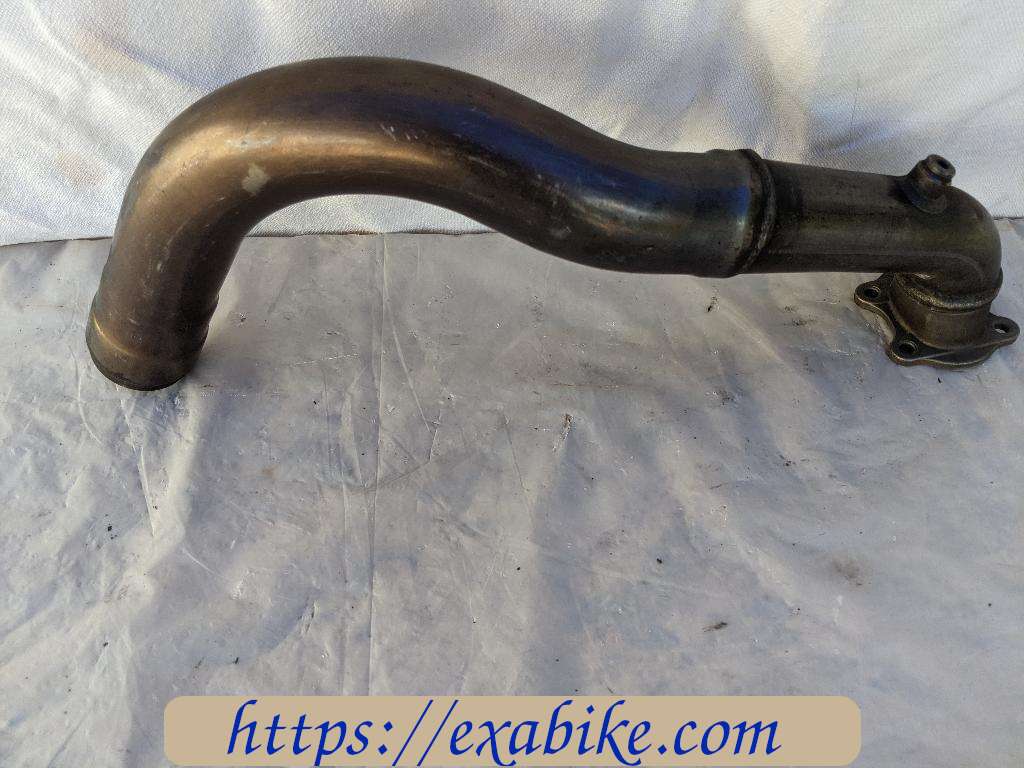 exhaust manifold Voir la photo ou référence modele a identifier - photo 1