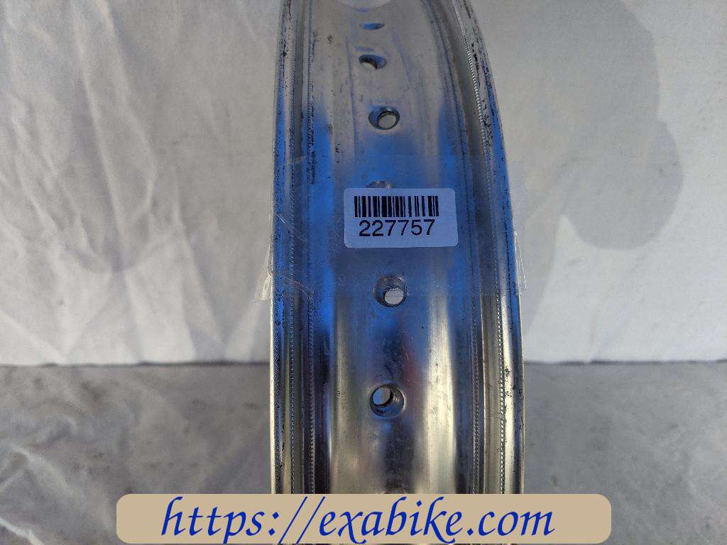 tour de jante nue Yamaha TW 125 - photo 2
