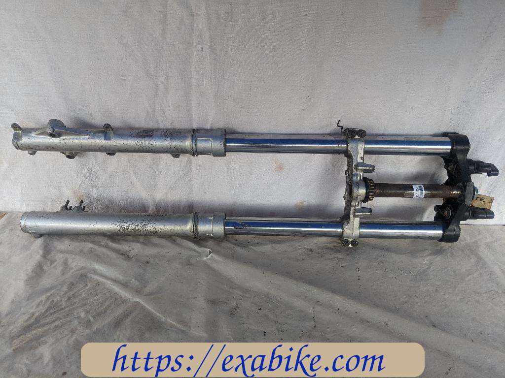 fourche Yamaha XT 600 - photo 3