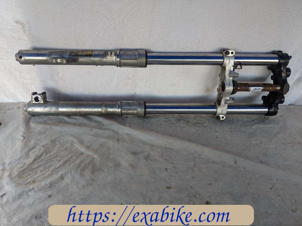 front fork Yamaha XT 600 - photo 1