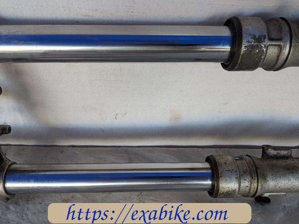 front fork Honda NX 650 dominator - photo 3