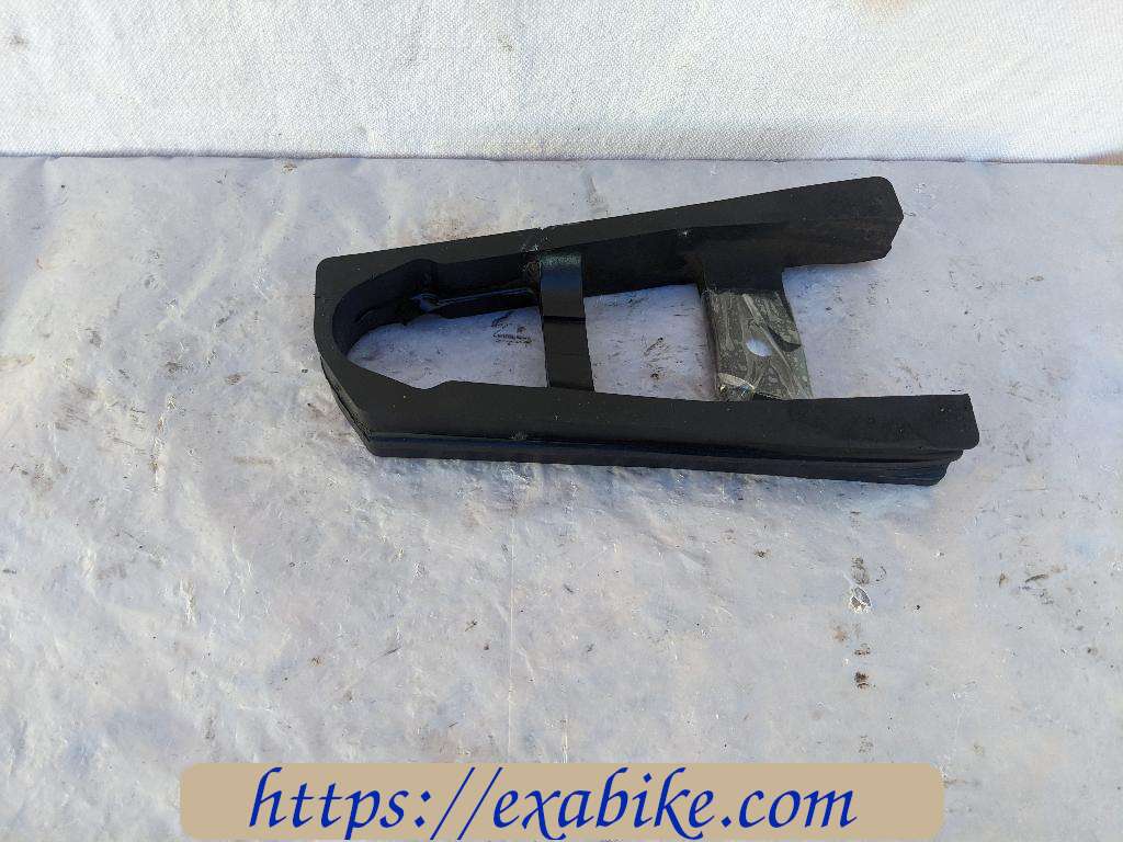chain slider Suzuki Bandit 400 - photo 1
