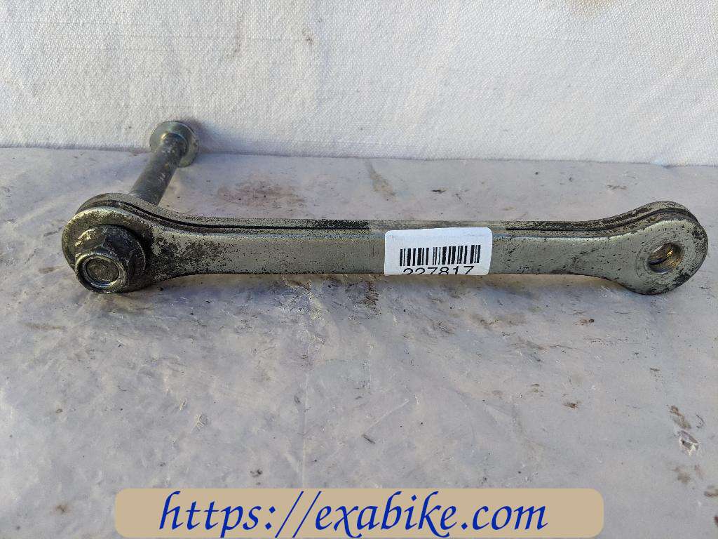 swingarm connecting joints Suzuki Bandit 400 - photo 2