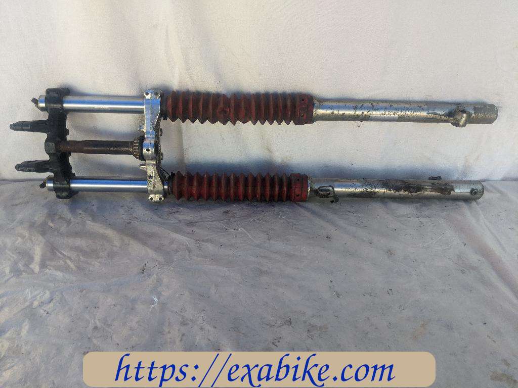 front fork Yamaha XT 350 - photo 1